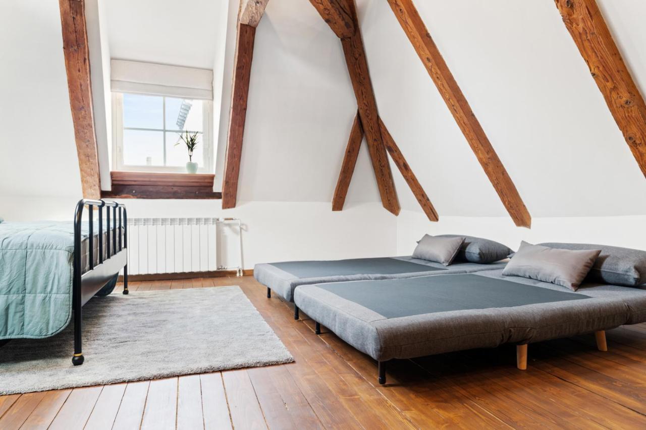 Hilltop Apartments - Old Town Kuninga Tallinn Luaran gambar